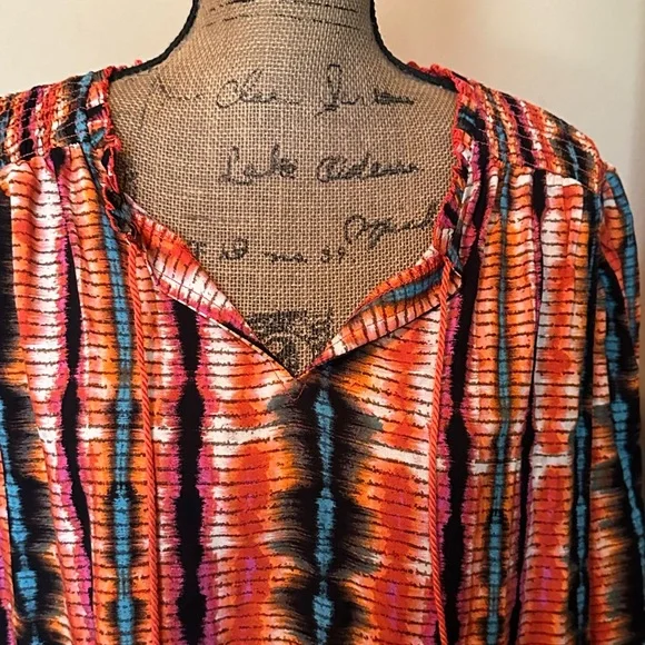 LAST ONE! Fun top-New with tag! - Picture 5 of 6